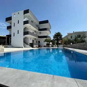Ruci , Ksamil Albanië