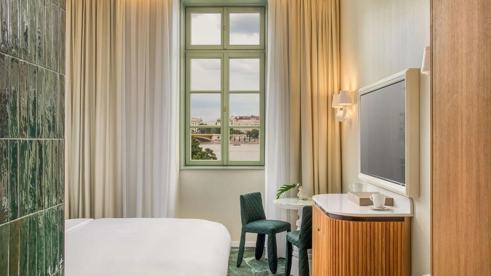 Kimpton Bem Budapest By Ihg 5*,